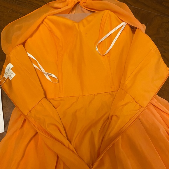 AW Bridal Chiffon Bridesmaid Dress 10 - Picture 8 of 8